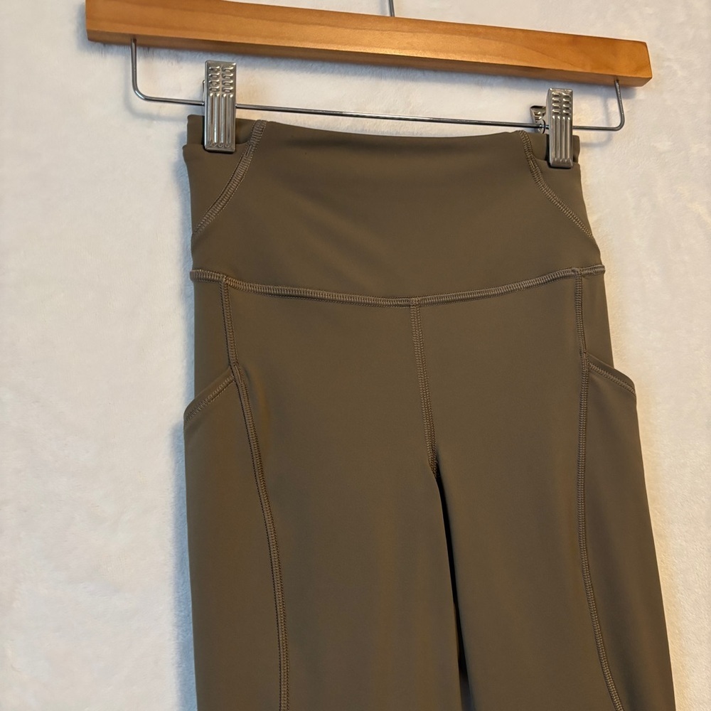 Lululemon womens leggings Fast and Free High-Rise Tight  pockets Nomad size 0‎ - Picture 4 of 13